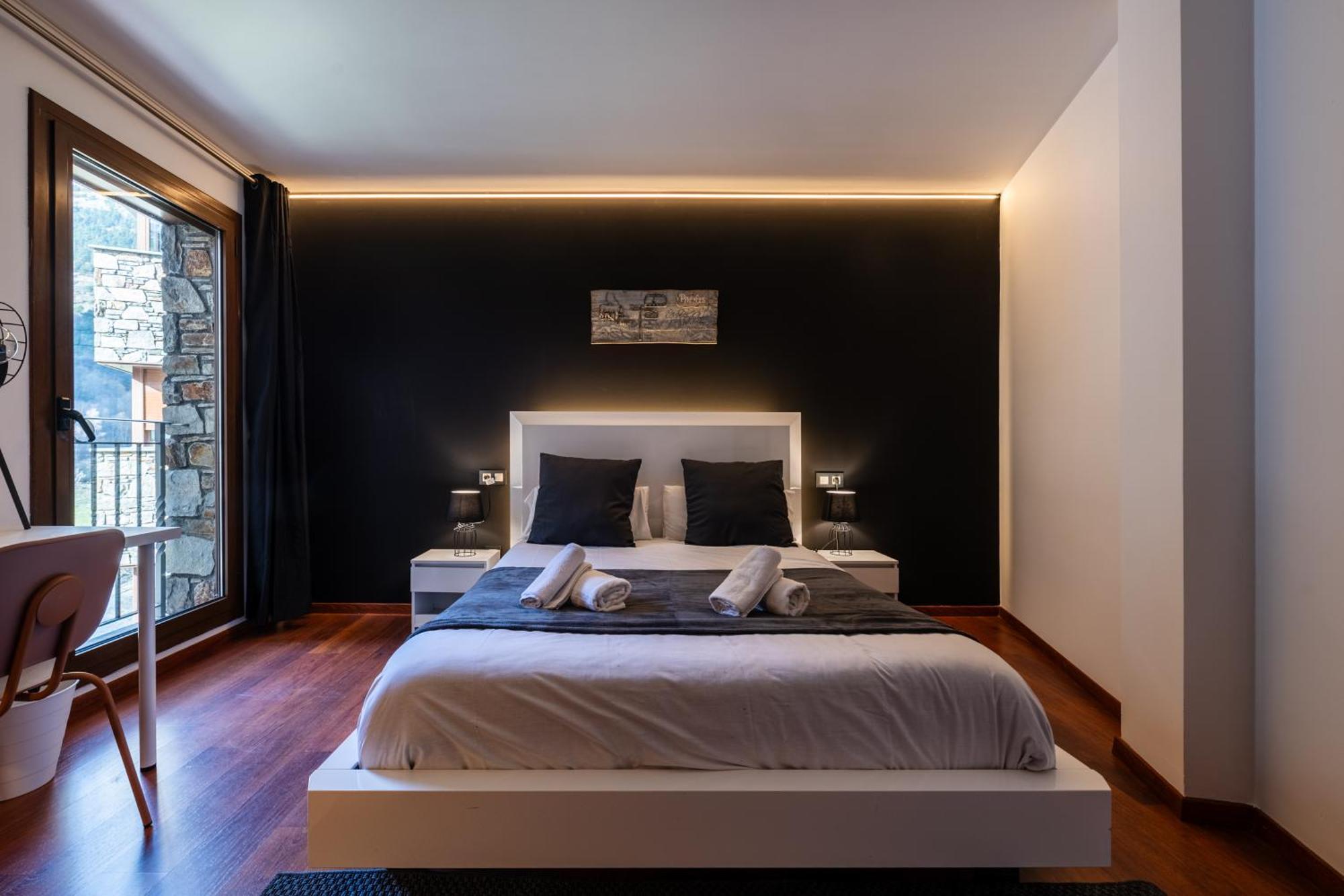 Apartamento Moderno Pic Negre Con Vistas Mas de Ribafeta Bagian luar foto